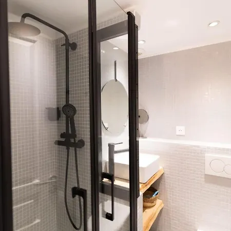 Beautiful Flat With Swimming Pool Tennis Court And Private Car Parking 109 * Le Touquet